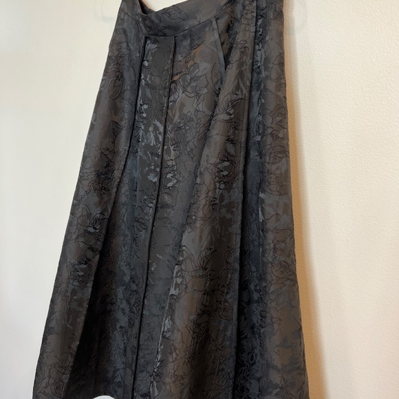 Beulah Style Black Shirt Floral - Picture 2 of 3